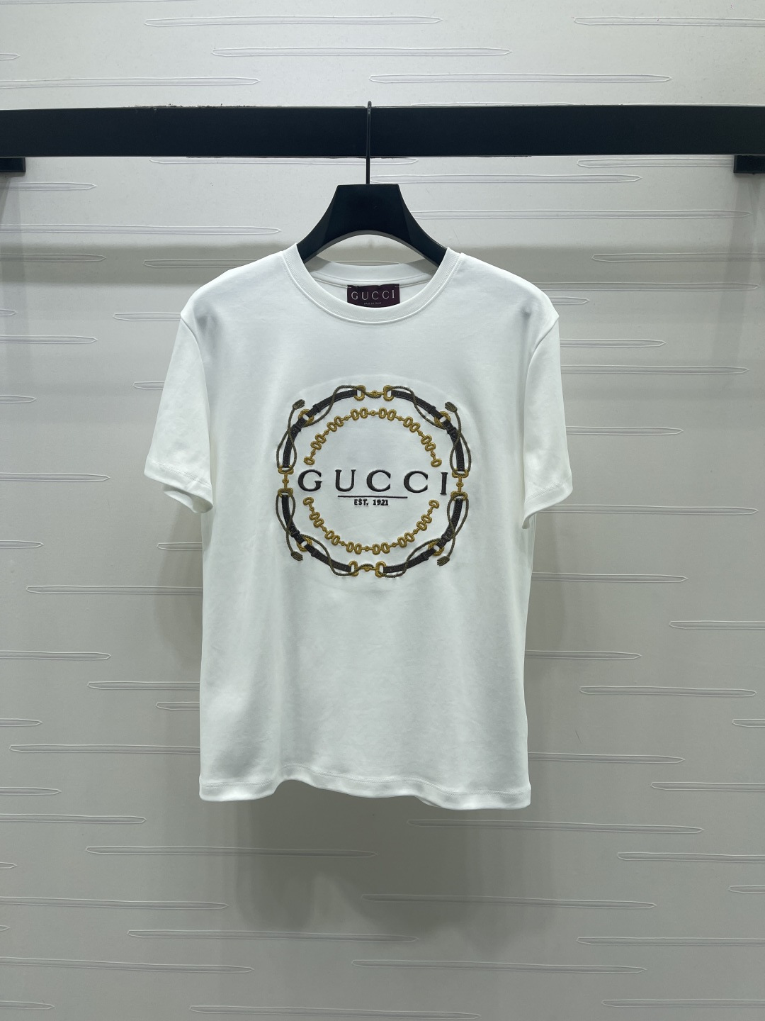 Women's short sleeves